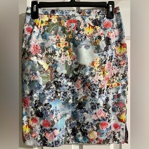 H&M skirt size 6 NWT